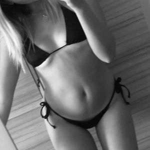 Black string bikini